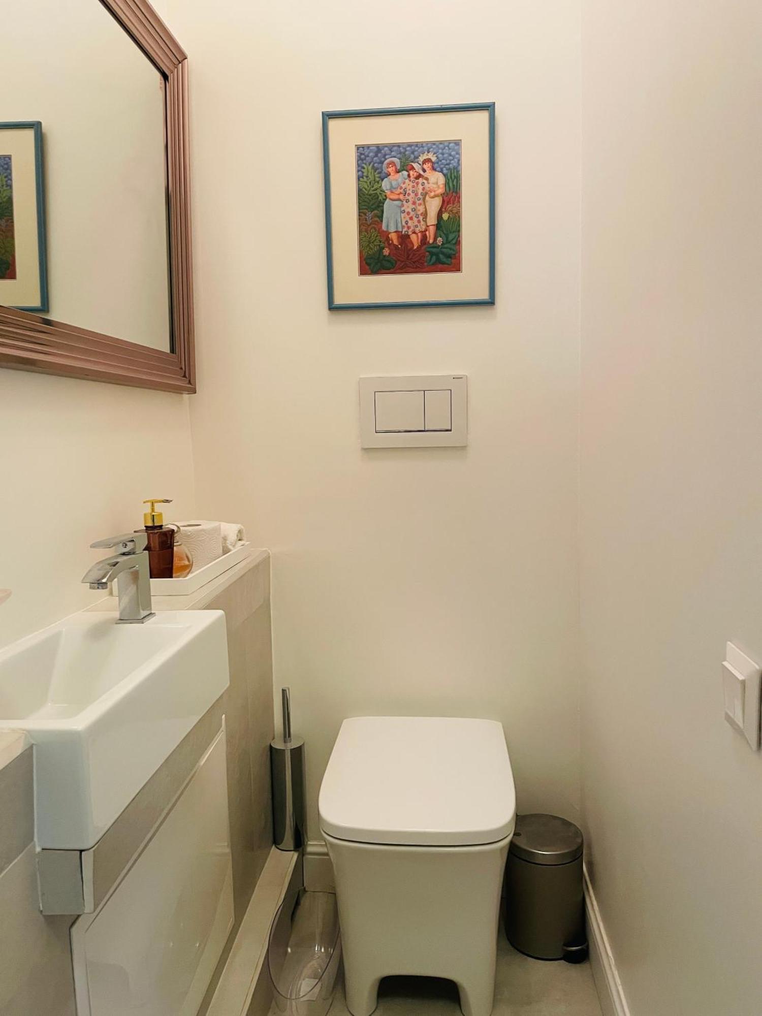 Apartment Executive Free Private Parking & Remote Office *