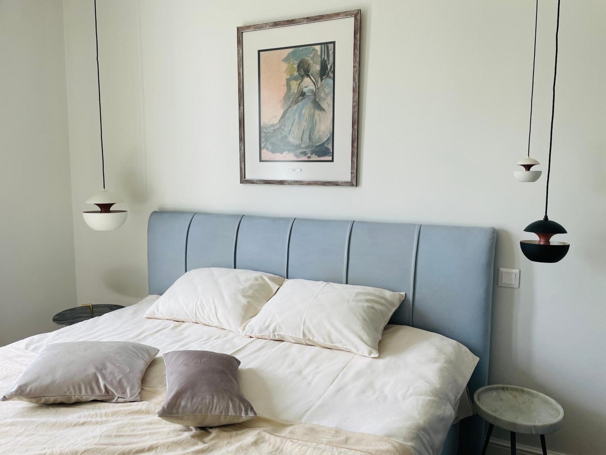 Executive Free Private Parking & Remote Office Apartment Sofia